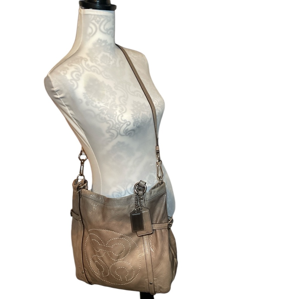 COACH Audrey Andie Gray Patent Leather Crossbody Tote Bag - Picture 5 of 16